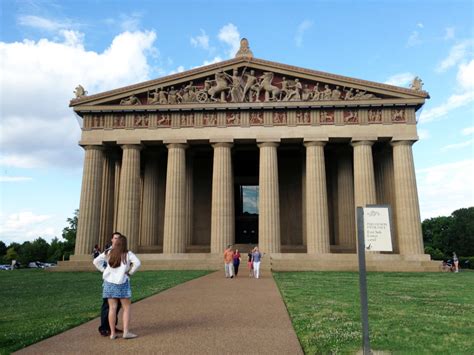 A Must Visit in Nashville: The Parthenon