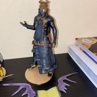 FFXIV Custom Character Statue - Etsy