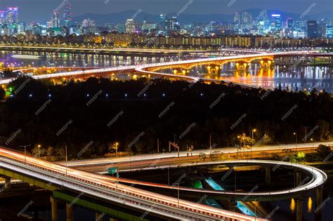 Premium Photo | Seoul city night