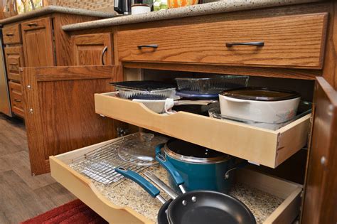 How To Make The Most Out Of Your Kitchen Cabinets With Pull Out Drawers ...