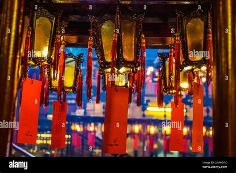 Hong Kong Man Mo Temple Stock Photo - Alamy