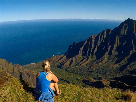 Hiking Tours Kauai | Guided half day and full day hikes on Kauai