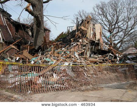 Gas Leak Explosion Image & Photo (Free Trial) | Bigstock