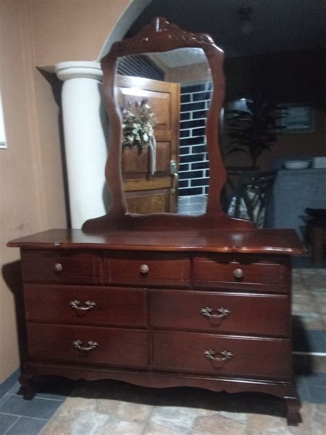 For Sale: 7 Drawer Dresser Solid Wood Like New - Mona In Kingston