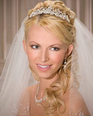 wedding tiaras and veils | Wedding Hairstyles With Veil