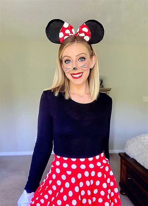 Easy Minnie Mouse Makeup & Halloween Costume - Kindly Unspoken