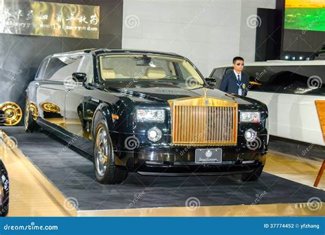 Rolls-Royce limousine editorial photography. Image of black - 37774452