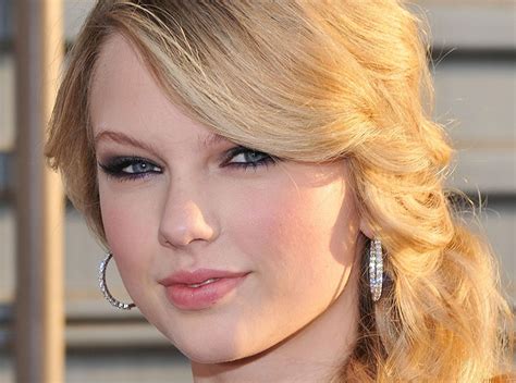 Taylor Swift Smile Wallpapers - Wallpaper Cave