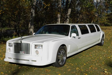 Rolls Royce Phantom Kit Limousine - Edmonton Hummer Limos