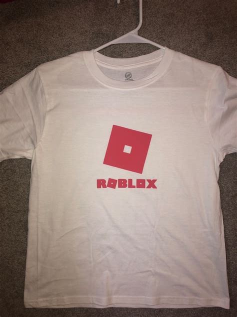 Roblox T-shirts | Etsy