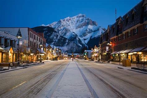 Lift Tickets & Ski Passes - Banff Ski Resort, Alberta - Ski Bookings