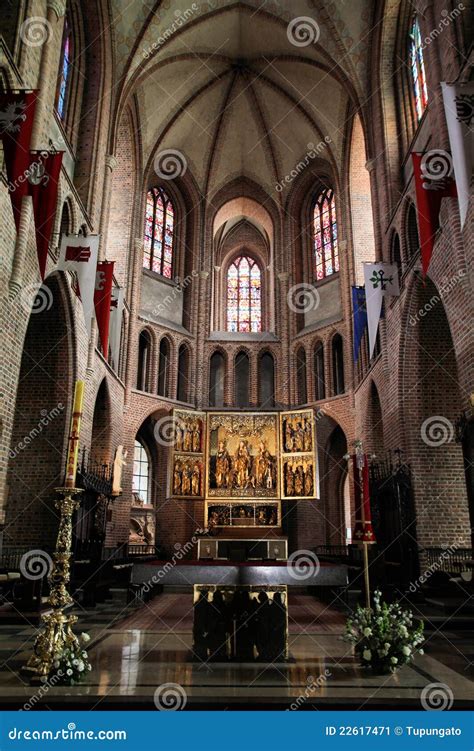 Poznan cathedral editorial photo. Image of architecture - 22617471