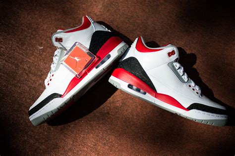 Air Jordan 3 Retro – Fire Red | Sneaker Box