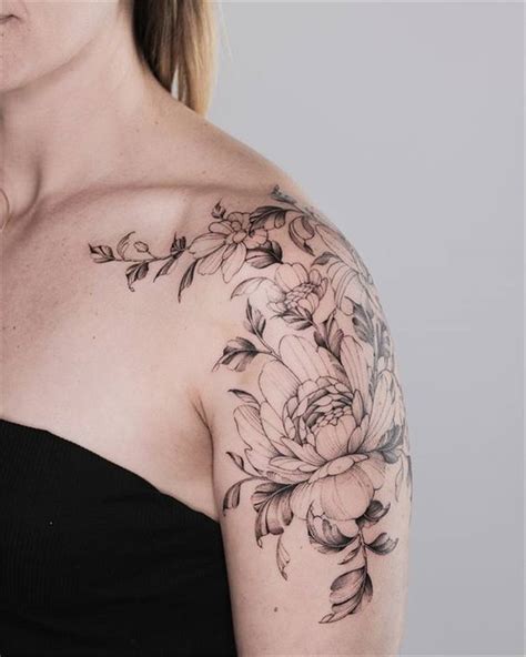 50 Gorgeous And Exclusive Shoulder Floral Tattoo Designs You Dream To ...