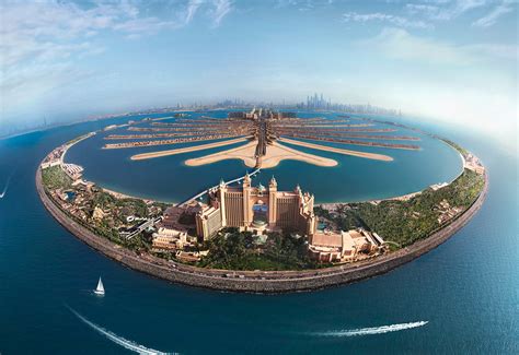 Atlantis The Palm Luxury Resort – Crescent Rd, Dubai, UAE – The ...