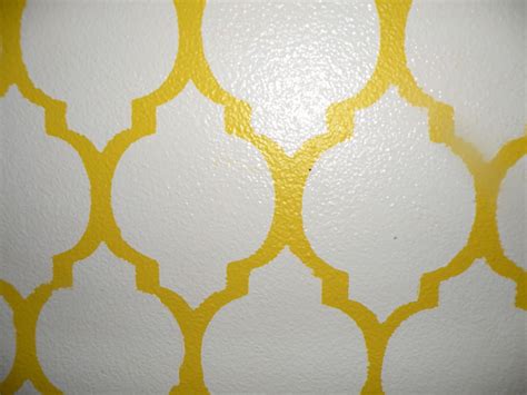 Living Room Wall Stencil Tutorial • Vintage Revivals