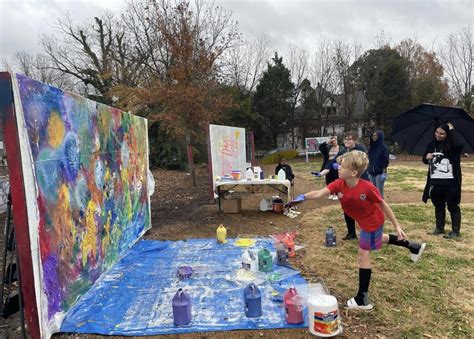 December 3, 2022: Photos from the Community Abstract Mural Project ...