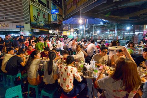 Bangkok Street Food Guide - Thai Street Food for Beginners! - Go Guides