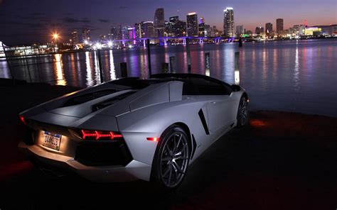 Luxury Cars HD Wallpapers - Top Free Luxury Cars HD Backgrounds ...