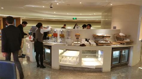 Review: Air China Business Class Lounge - Shanghai Pudong