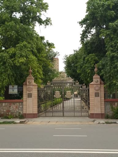 St. Xavier's School Jaipur - Fee Structure and Admission process | Joon ...