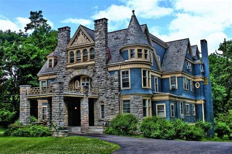 Victorian architecture - Bing Images | Victorian homes, Gorgeous houses ...