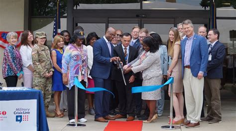 Veterans Crisis Line opens new Topeka call center - VA News