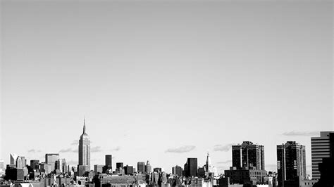 Black And White City Wallpaper - WallpaperSafari