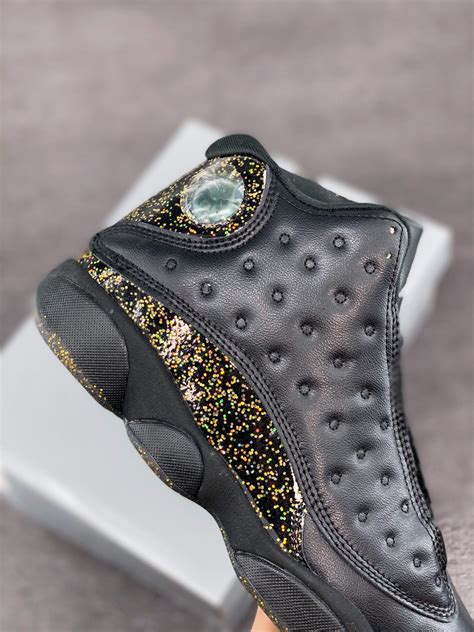 Air Jordan 13 “Gold Glitter” Black/Metallic Gold