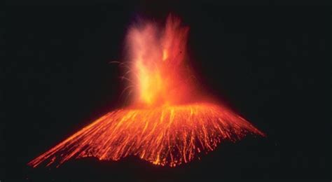 Paricutin Volcano – Seven Wonders | 7 Wonders of the World