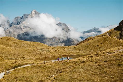 10 Essentials for Hiking in New Zealand - Matthews on the Move