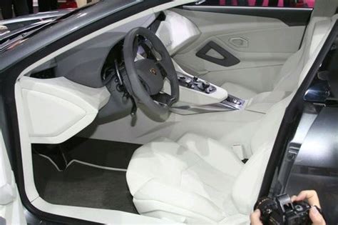 Cars World: Lamborghini Estoque Interior