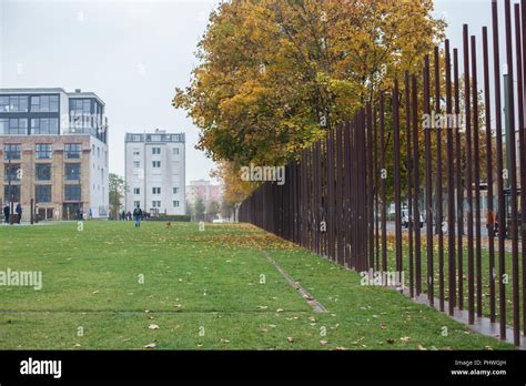 Berlin Wall Memorial Stock Photo - Alamy