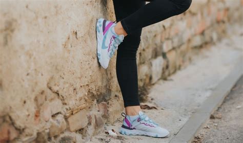 Best Walking Shoes for Women: The Top 15 List - ListsForAll.com