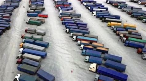 JNPT opens centralised parking plaza for container tractor trailers ...