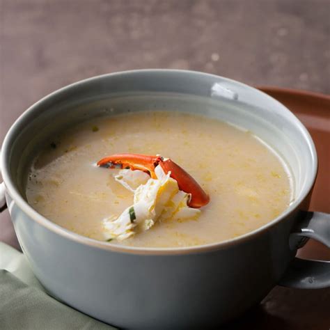 Easy Crab Soup Recipe – Perfect For Seafood Lovers - Soup Chick