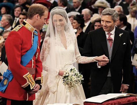 * PrinCe William & Kate Middleton Wedding Pictures * ~ Dulha & Dulhan