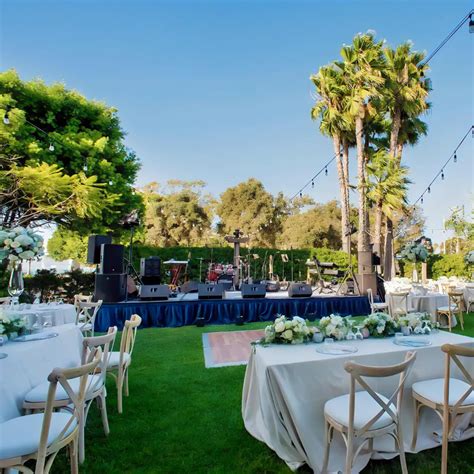 Sunset At The Palms ️ Destination Weddings - Destify