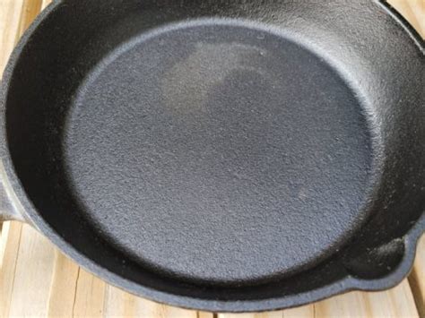 Seasoning Cast Iron Cookware: A Step-By-Step Guide - Campfires and Cast ...