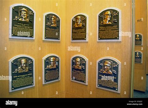 Baseball hall of fame plaques hi-res stock photography and images - Alamy