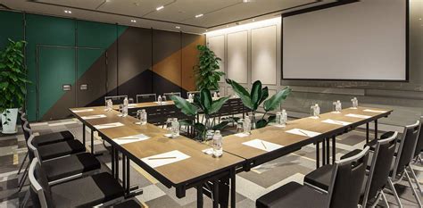 Modern Conference Room Design Ideas for Stimulating Meetings | Blog