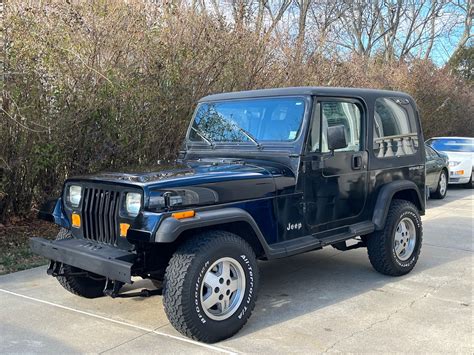 1995 Jeep Wrangler YJ SE