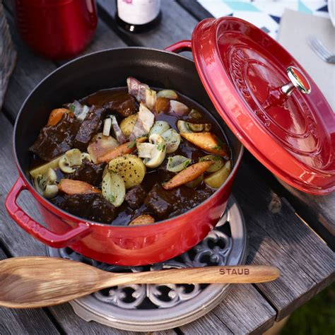 Staub Dutch Oven - 5.5-qt Cast Iron Cocotte - Cherry Red – Cutlery and More