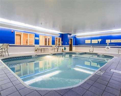 11 Hotels with Indoor Pools in Birmingham, AL