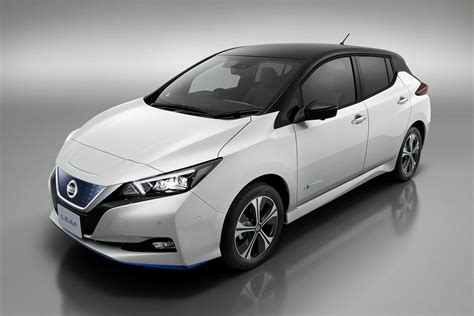 Amp-leaf-ied appeal: Nissan upgrades its small electric car | Parkers