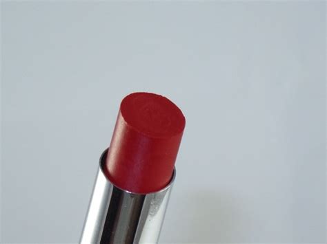 Covergirl Outlast Lipstick Review | Lipstutorial.org