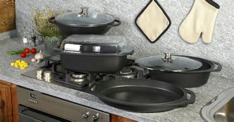 Cast Iron Cookware Care: Tips for Cleaning and Restoring