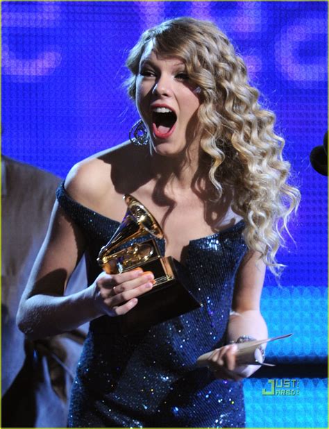 Taylor Swift Wins Album of the Year Grammy For 'Fearless': Photo ...