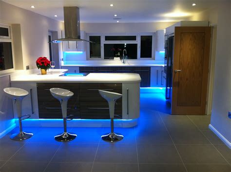 Led Under Kitchen Cabinet Lighting - Image to u