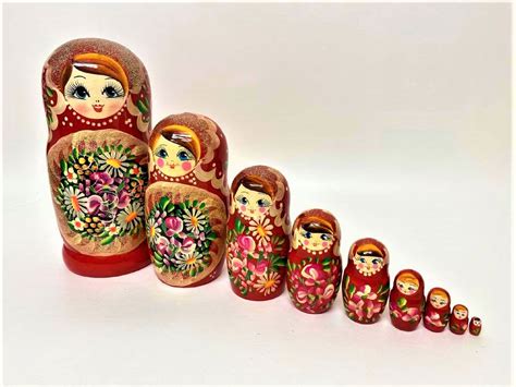 Hand Painted Russian Dolls Matryoshka Babushka Traditional 9 dolls ...